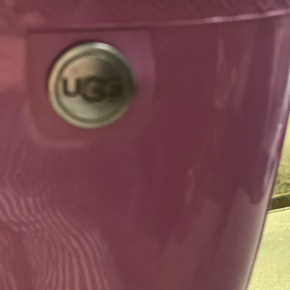 UGG rain boots - Picture 3 of 7